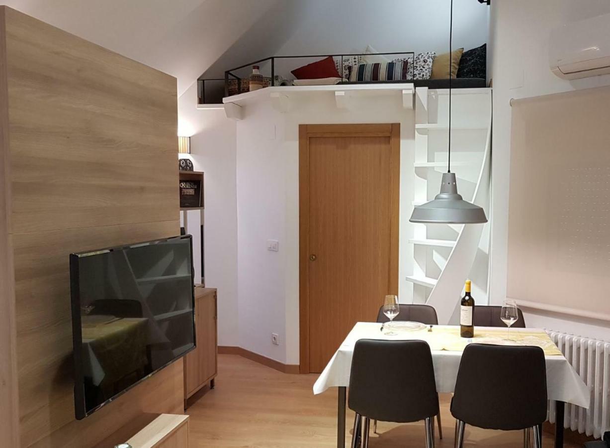 Estudio Atico Con Altillo Оренсе Экстерьер фото